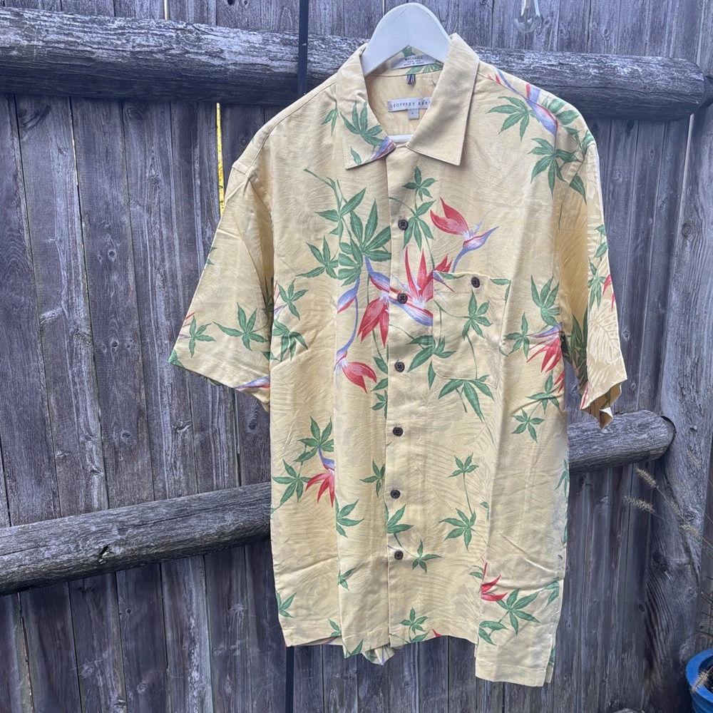 Geoffrey Beene Yellow Silk Shirt with Green and Red Accents